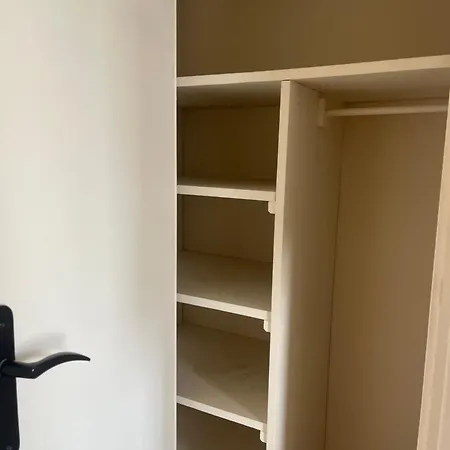 Meuble A ז'ונזאק