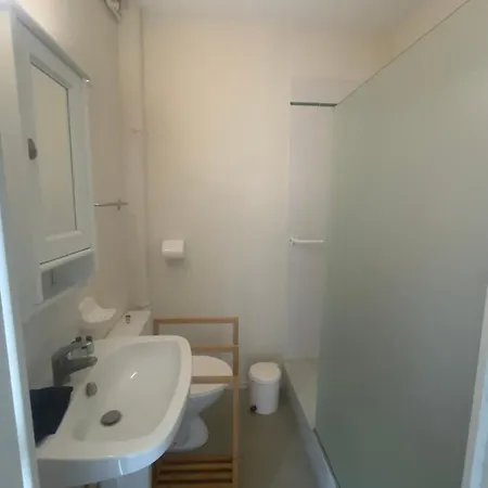 מלון דירות Meuble A ז'ונזאק